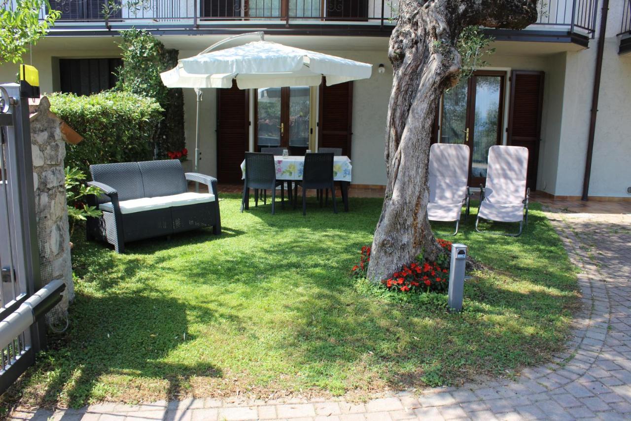 Relax In The Olive Grove Apartment Toscolano Maderno Exterior photo
